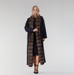 Reversible cashmere coat with black sable trim, 125 cm.