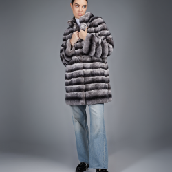 Cappotto in rex con collo alto bianco e nero 85cm