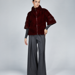 Giacca corta in visone con zip rosso 60cm